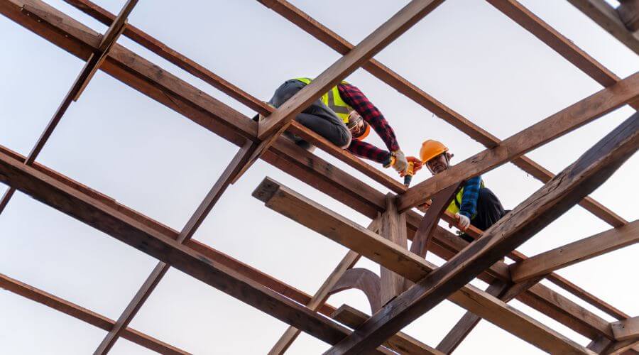 Expert Emergency Roof Repairs services in Brady, TX